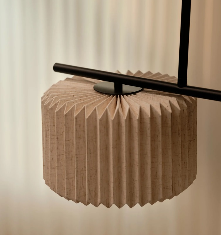 Beżowa lampa wisząca Vivienne z podwójnym materiałowym abażurem boho