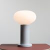 Lampka stołowa Flo Grey 19 szara z mlecznym szklanym kloszem
