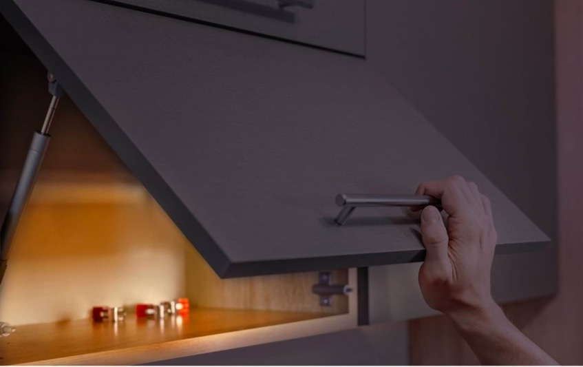 Lampka LED do szuflady z czujnikiem ruchu Yeelight 2700K – zestaw 4 sztuki