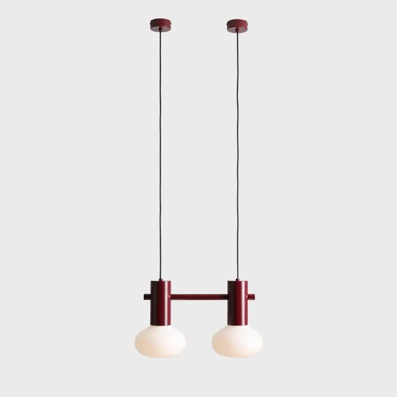 Bordowa lampa wisząca Flo 2 Ruby Aldex - dwa opalowe klosze nad stół