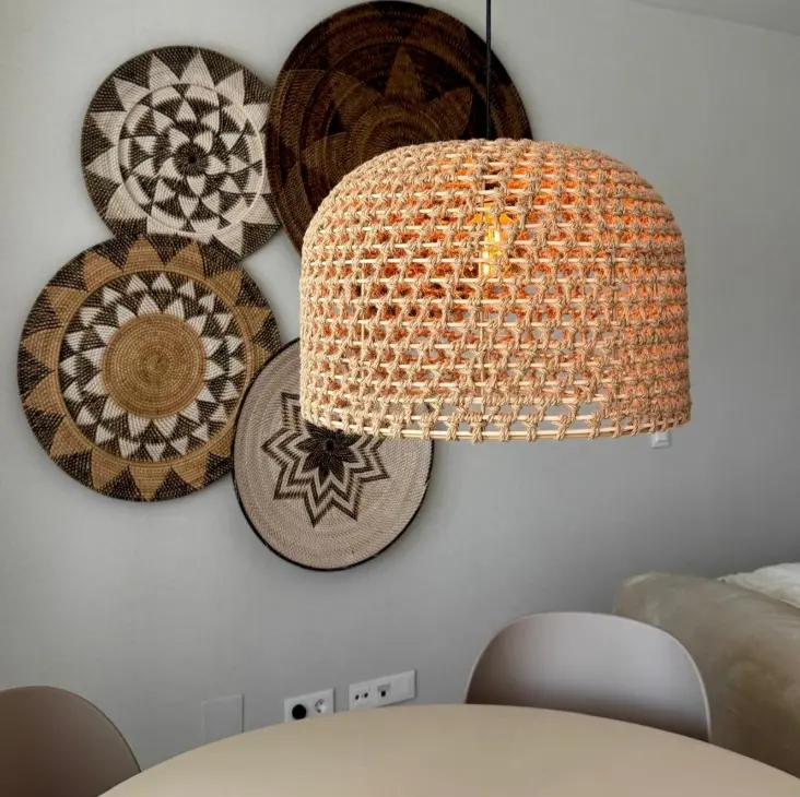 Lampa wisząca boho Kanso 40 – rattanowy klosz w kolorze naturalnym