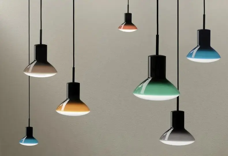 Lampa wisząca Onda - niebieski gradientowy klosz szklany